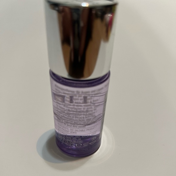 CLINIQUE Makeup Remover - Picture 3 of 5